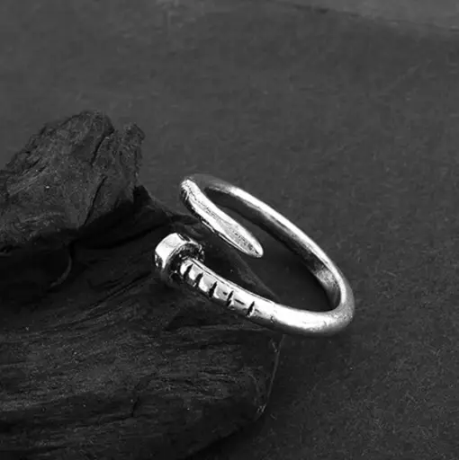 Nail Screw Ring Free Size